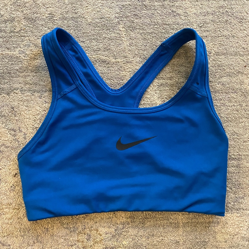 Nike Swoosh Medium Support Bra